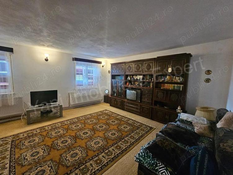 Casa de vanzare in comuna Albe?tii de Arge?, jude? Arge?. - 8