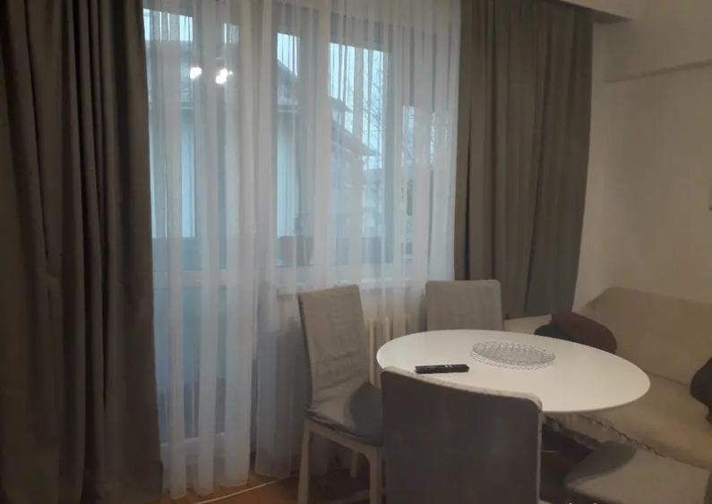 Apartament Cu 3 Camere Semidecomandate - Etaj 2 - Zona Ultracentral - 8