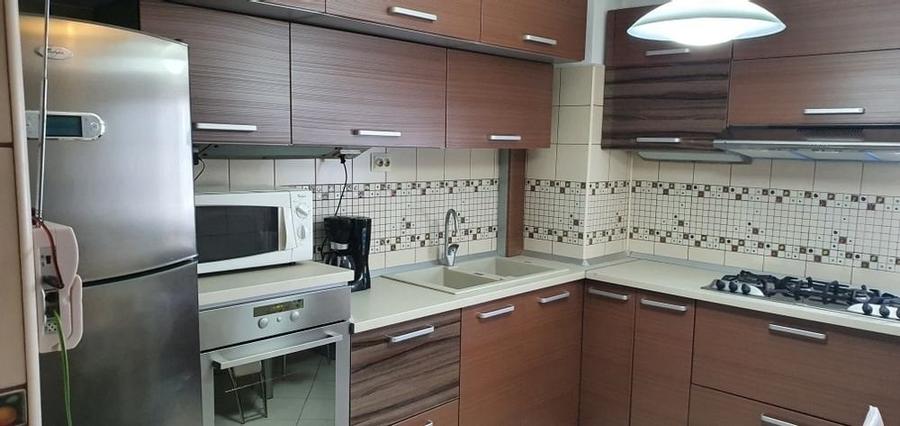 Apartament 3 camere mobilat complect lux zona centrala - 6