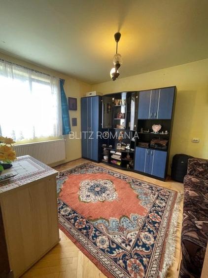Apartament de vanzare, cu 5 camere, 88 mp, zona ultracentrala