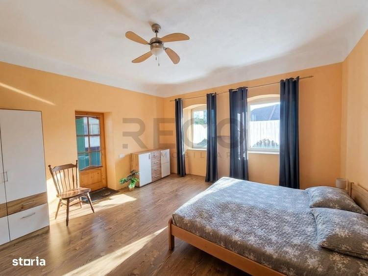 Casă cu 4 camere cu Teren 2700 Mp în Girișu de Criș