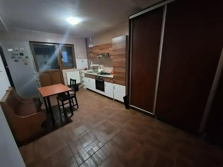 2 Vile 4 camere tip duplex, orasul Adunații Copăceni - 6