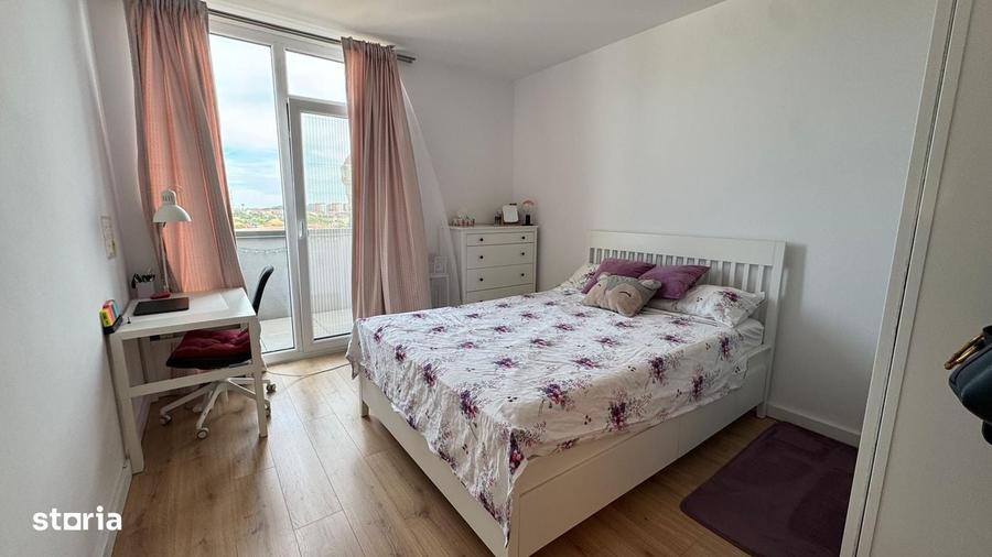 Apartament cu 3 camere în Telegrafului