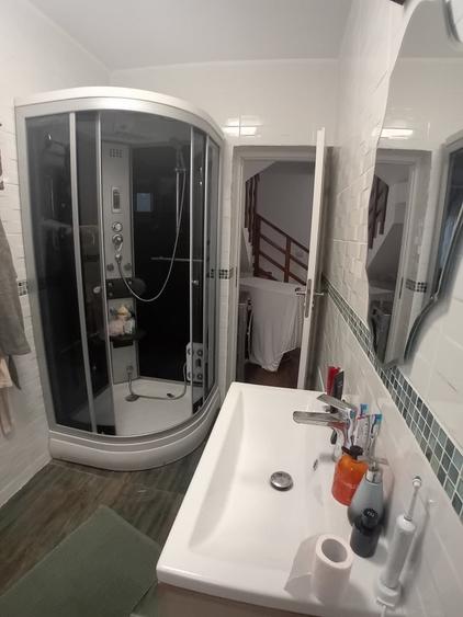 Casa cu 4 camere, Valea Adanca-5 drumuri - 1