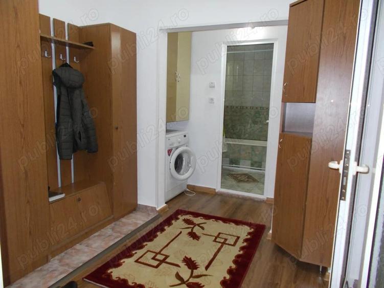 Inchiriere 2 cam. cf..1 dec., et.1 din 4, sup.49.mp. mobilat si utilat, Bld. Dorobantilor-Scolilor . - 19