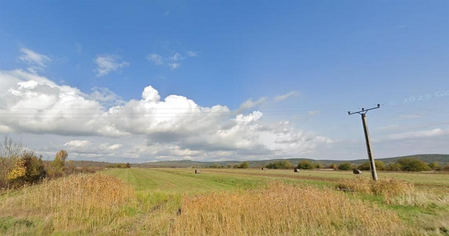 Teren partial intravilan 6600 mp Sacel - 1