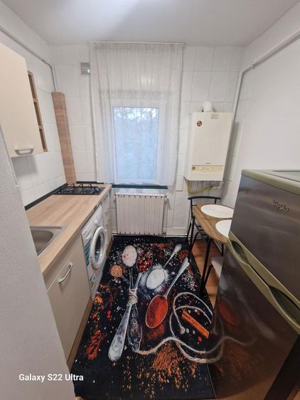 Inchiriez garsoniera - 3