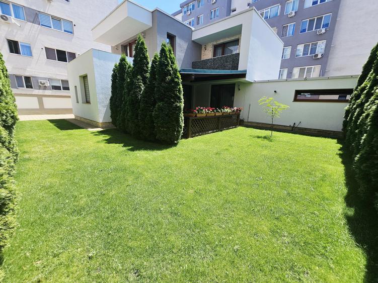 Casă de Lux cu Design Exclusivist – Eleganță, Rafinament și Confort - 2