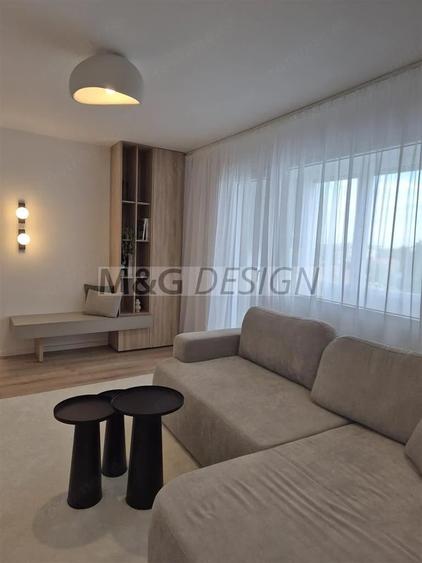 Apartament cu 3 camere semidecomandat în Circumvalațiunii