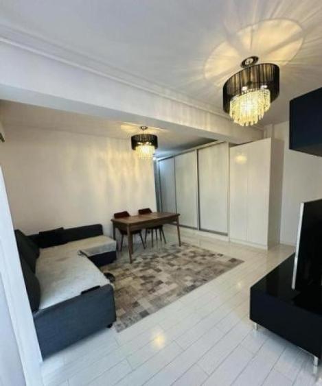 85000 euro -2 camere - bloc 2014-centrala proprie -metrou - 2