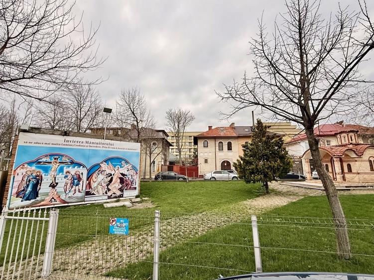 Vila 180 mp desfasurati cartier de case Belvedere Regie - 10