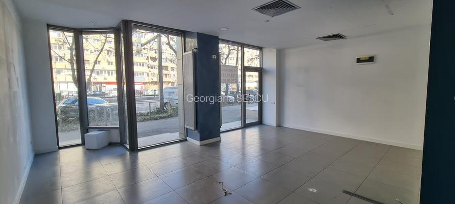 Spațiu comercial, 71.36 mp în Crângași