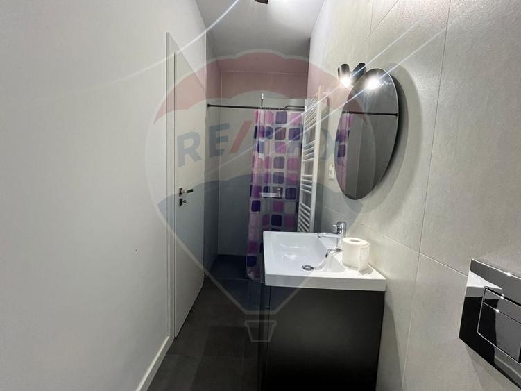 Inchiriere  Vila in zona Otopeni - 9