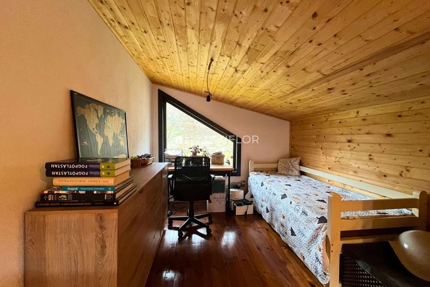 Casă rustică din lemn cu teren generos | Curteni - 9