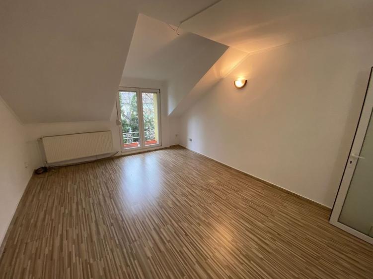 Vilă zona Liviu Rebreanu - 16