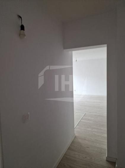 Apartament cu 3 camere, garaj - 4