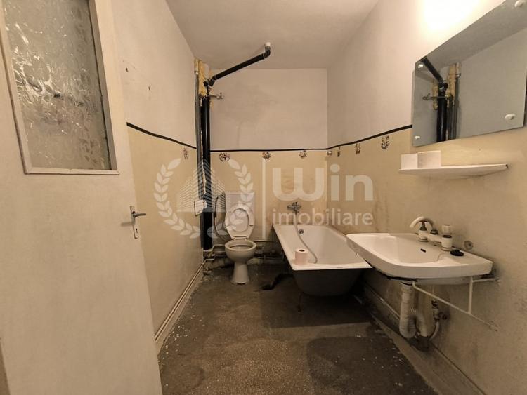 Apartament cu 3 camere | 2 bai | Decomandat | Balcon | Piata Zorilor - 7