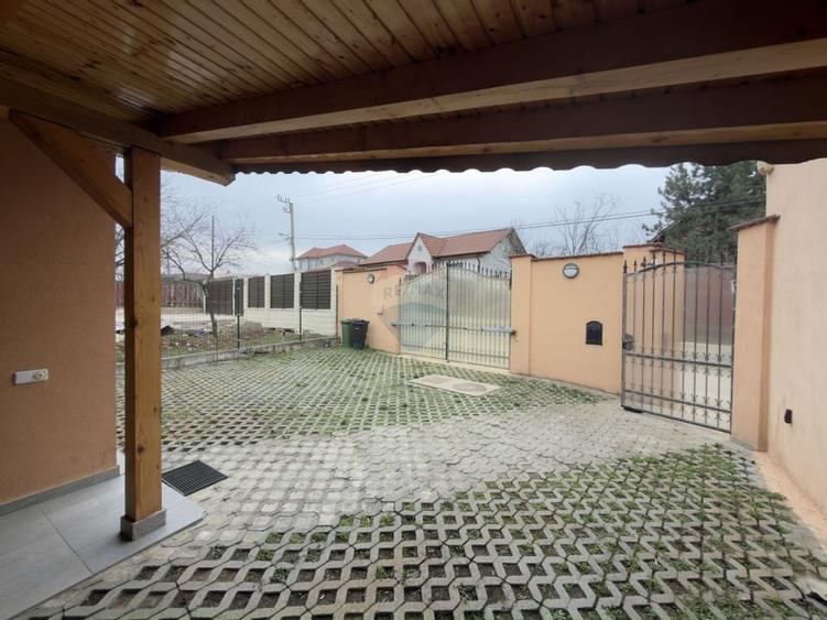 Casă  cu 3 camere de închiriat în zona Dealuri Oradea - 2