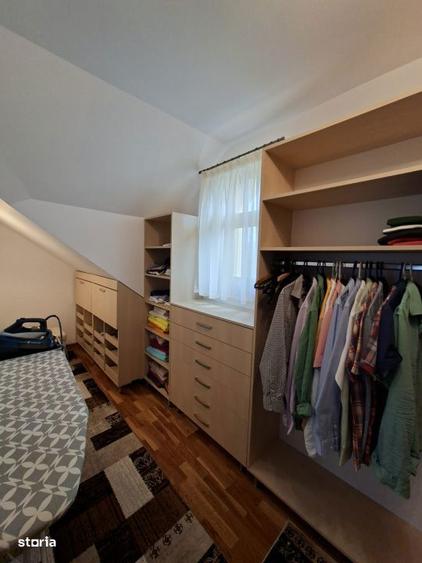 Casa Premium de Vanzare, Grosi, 14 Ari Curte Amenajata - 6