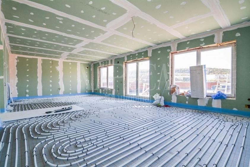 Apartament 4 camere de vanzare in Floresti - 4