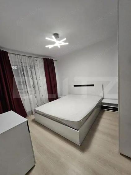 Apartament cu 4 camere,90 mp utili, cartier Sarari - 6