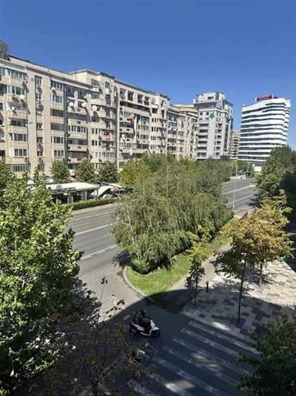 Vanzare apartament 3 camere Lux Decebal - 1