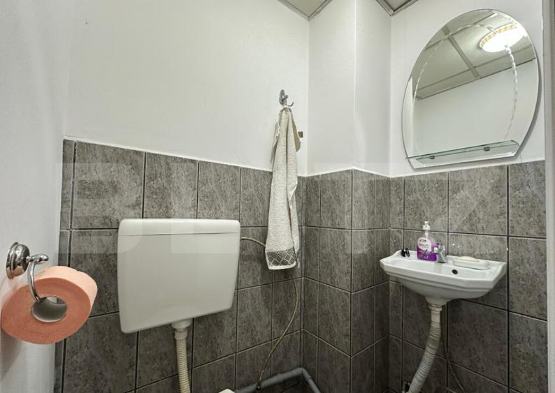 Spa?iu comercial de inchiriat, 30 mp Zona Tolstoi - 2