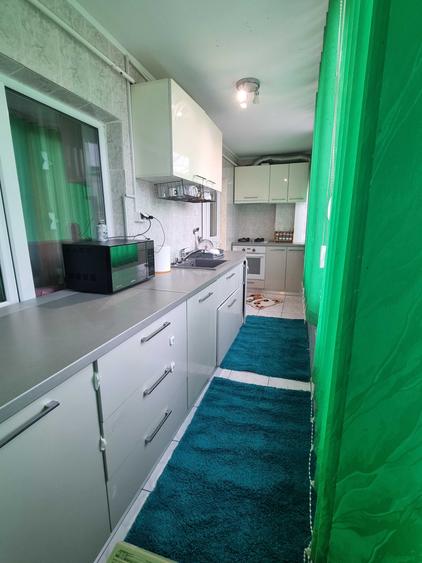 Apartament 3 camere, decomandat, CUG-BRD etaj 3/4 ! RENOVAT - 8