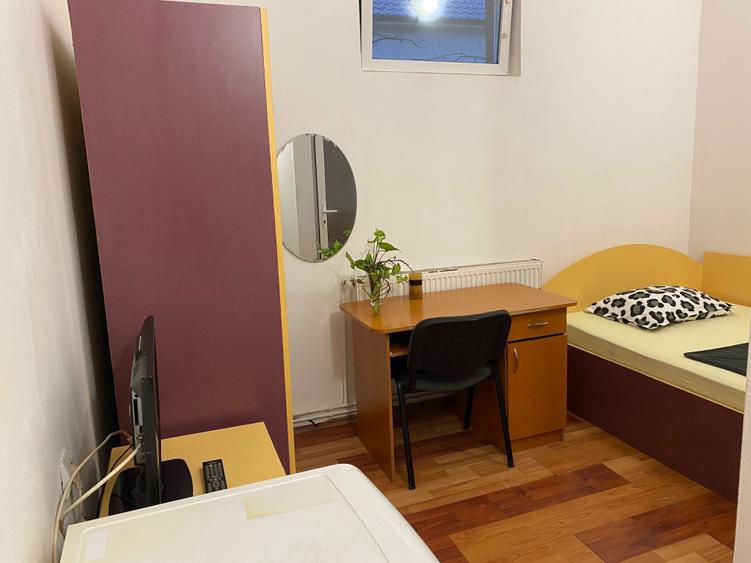 Proprietar, inchiriez garsoniera pe Calea Martirilor - 8