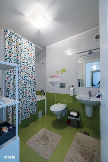 Apartament cu 3 camere în Tractorul
