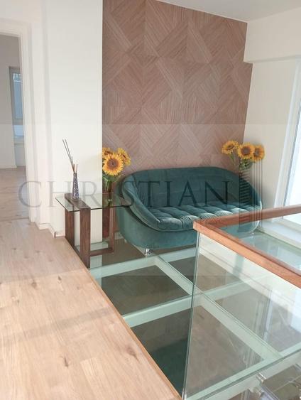 Apartament cu 4 camere decomandat, mobilat în Timișoara