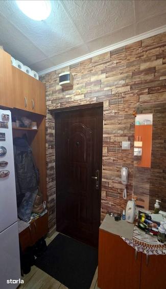 Apartament cu 8 camere, mobilat în 1 Mai