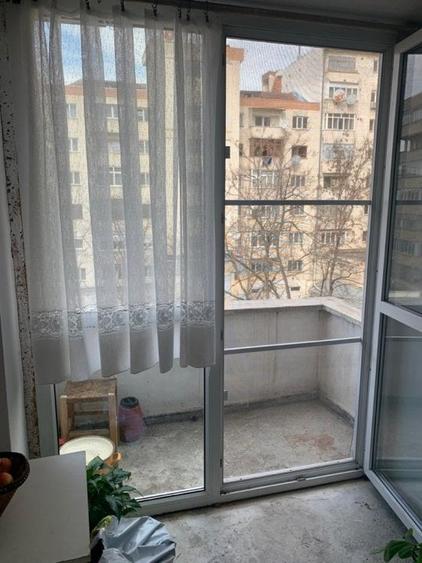 Apartament cu 4 camere decomandat în Ultracentral