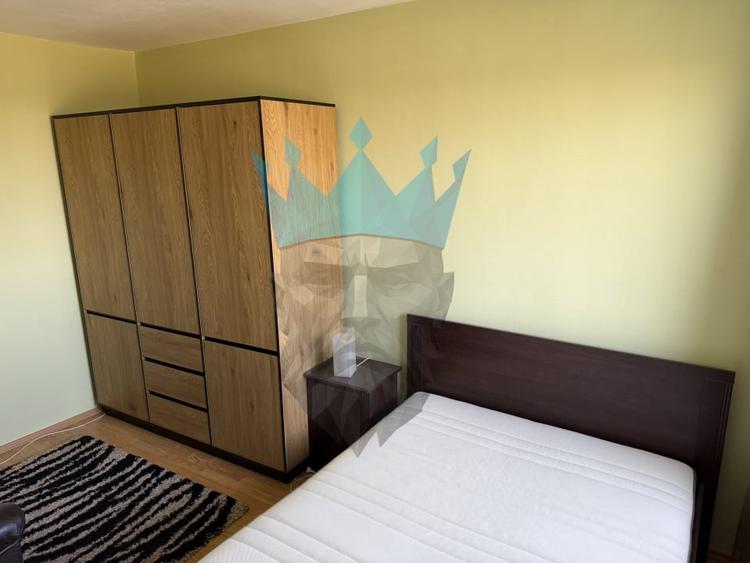 Apartament cu 2 camere decomandat, mobilat în Titan