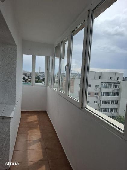Apartament cu 2 camere decomandat în Grivița