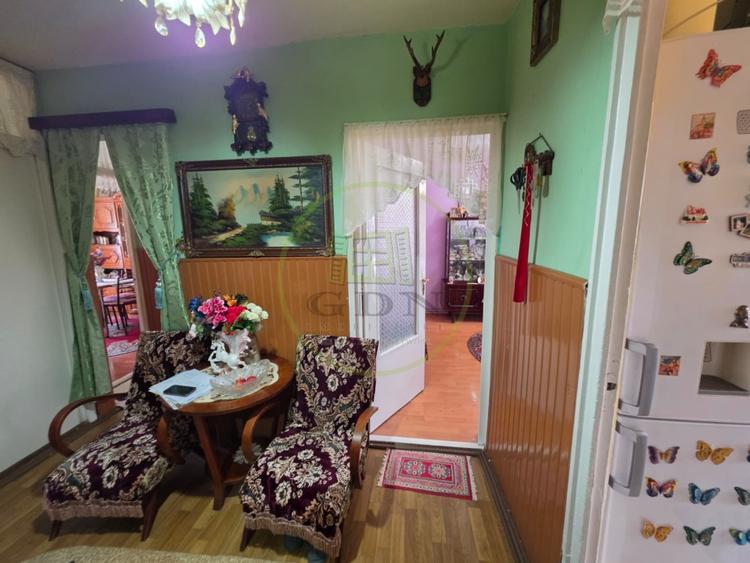 Apartament cu 4 camere decomandat în Hipodrom 3