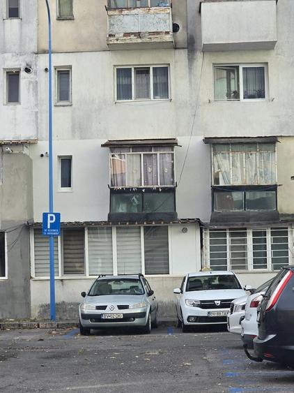 Garsonieră semidecomandată în Central