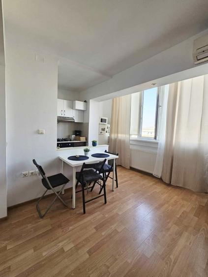Apartament cu 2 camere semidecomandat, mobilat în Unirii