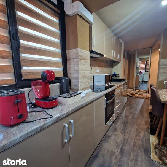 Apartament cu 4 camere în Central