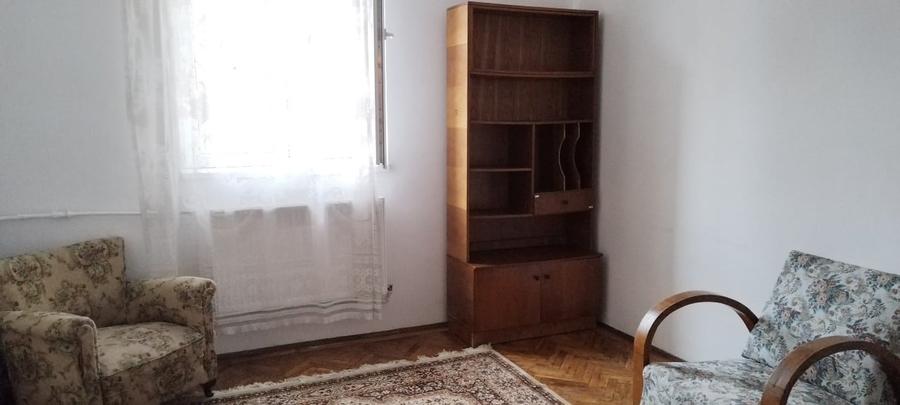 Apartament cu 3 camere, mobilat în Bucureștii Noi
