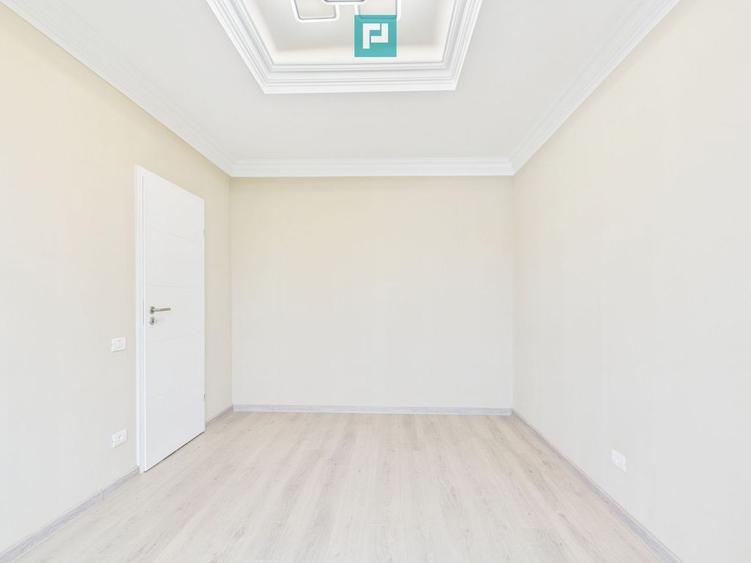 Casă cu 4 camere cu Canalizare în Central