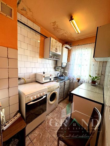Apartament cu 4 camere semidecomandat, mobilat în Mănăștur