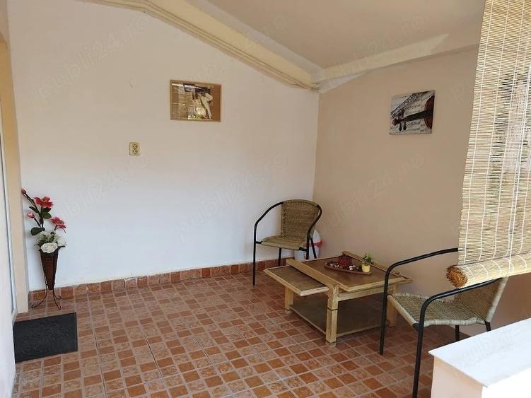 Apartament cu 2 camere decomandat în Exterior Vest