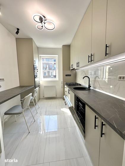 Apartament cu 3 camere decomandat în Dobroești
