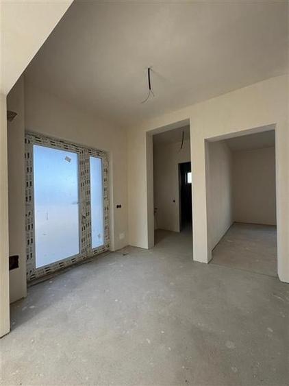 Casa Unifamiliala  Parter + Etaj , situata in Floresti! - 4