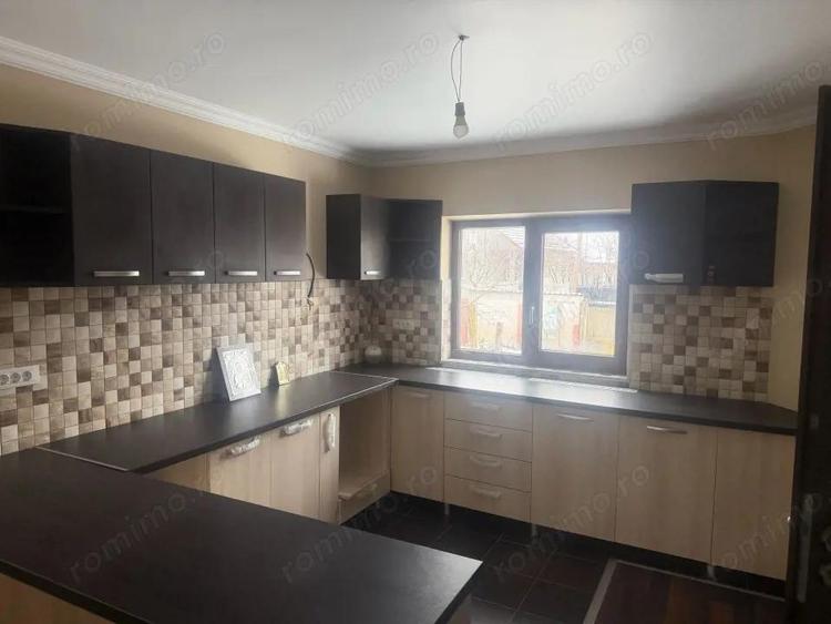 Casa S+P+1, 280 mp utili, 2000 mp teren, zona Podari - 9