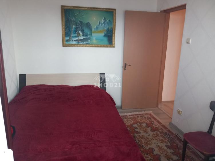 Vanzare apartament 4 camere, cu vedere panoramica, in zona Eroilor Ploiesti - 8