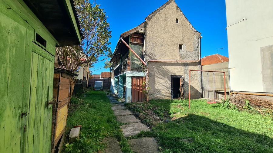 Descoperă  Brasovului Vechi: Casă  singur in curte - 9