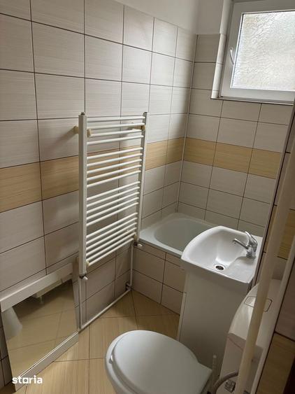 De vanzare ap. cu 3 camere, Cart. Budai, Str. Panselutelor, et. 3/4 - 2