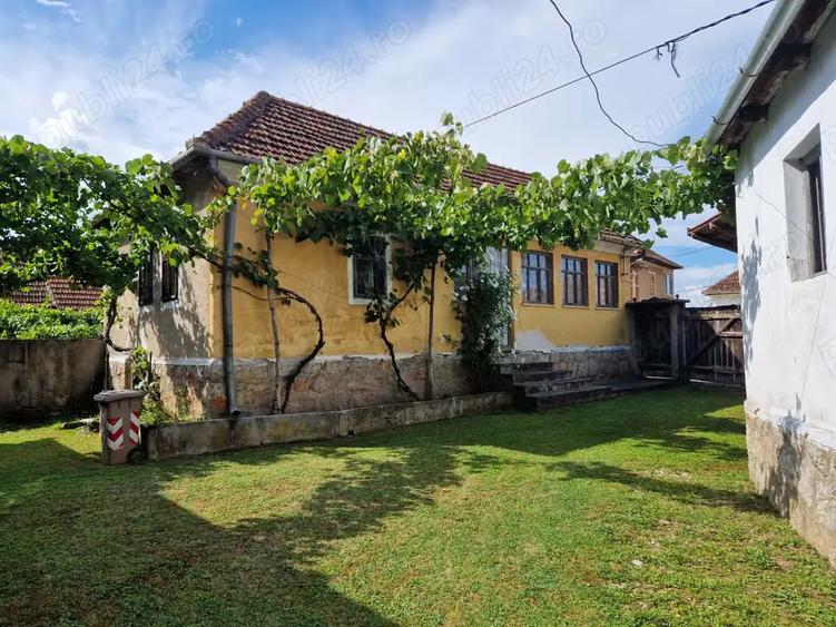 Casa intr-un loc superb - 4